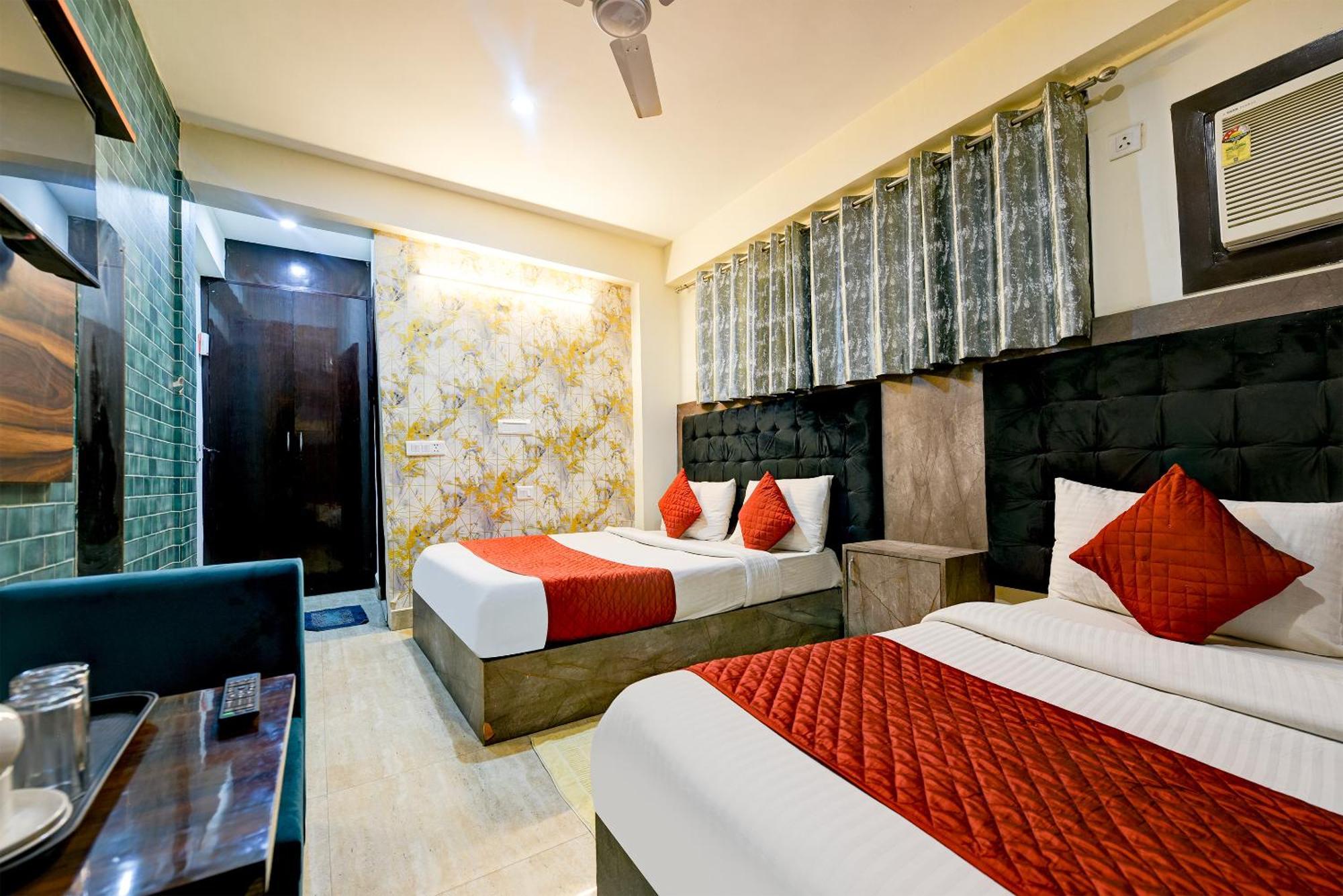 Hotel Sky View At Airport Yeni Delhi Dış mekan fotoğraf