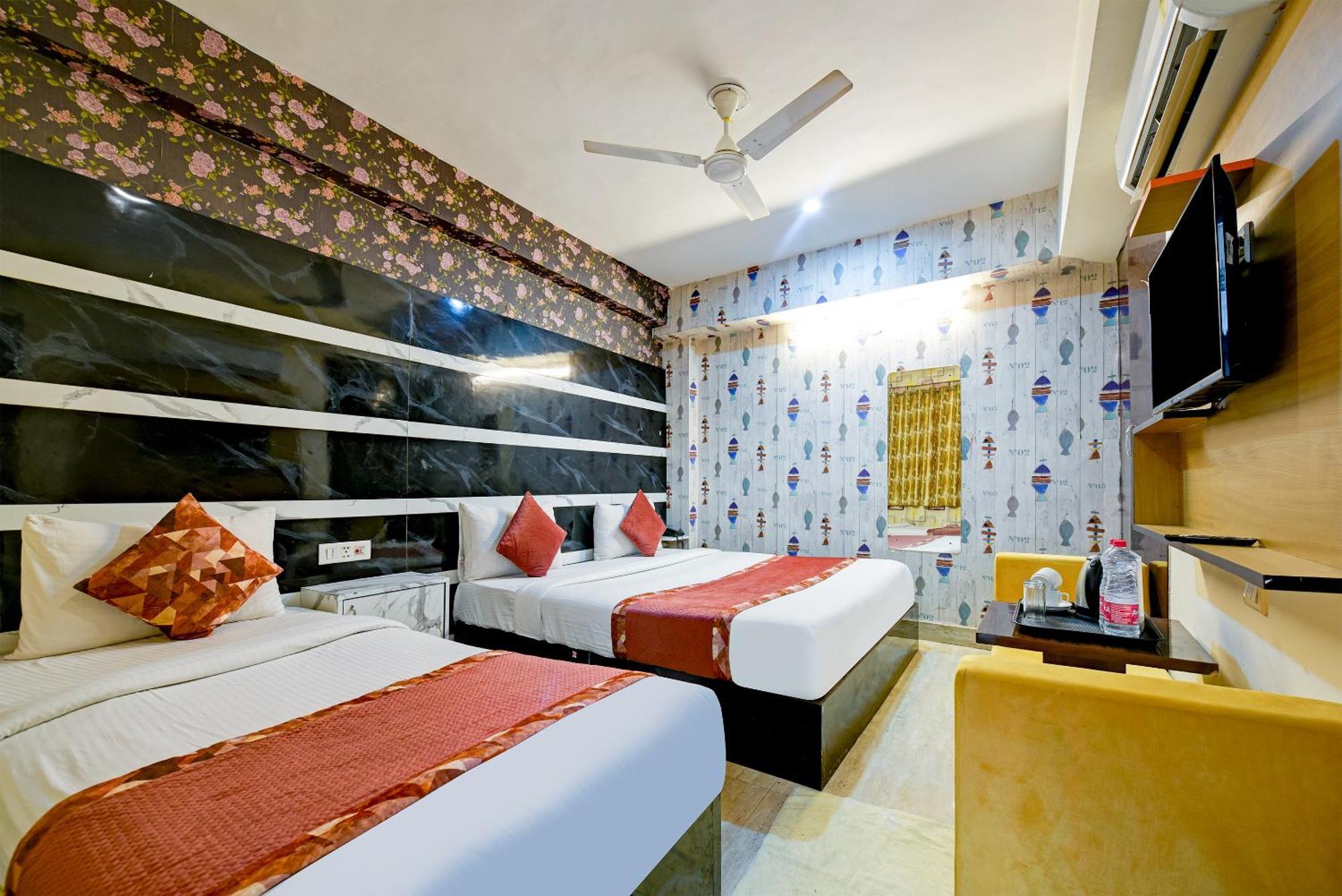 Hotel Sky View At Airport Yeni Delhi Dış mekan fotoğraf